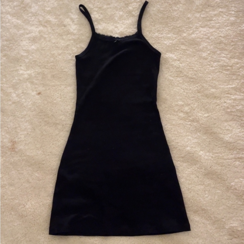 brandy melville belle lace dress